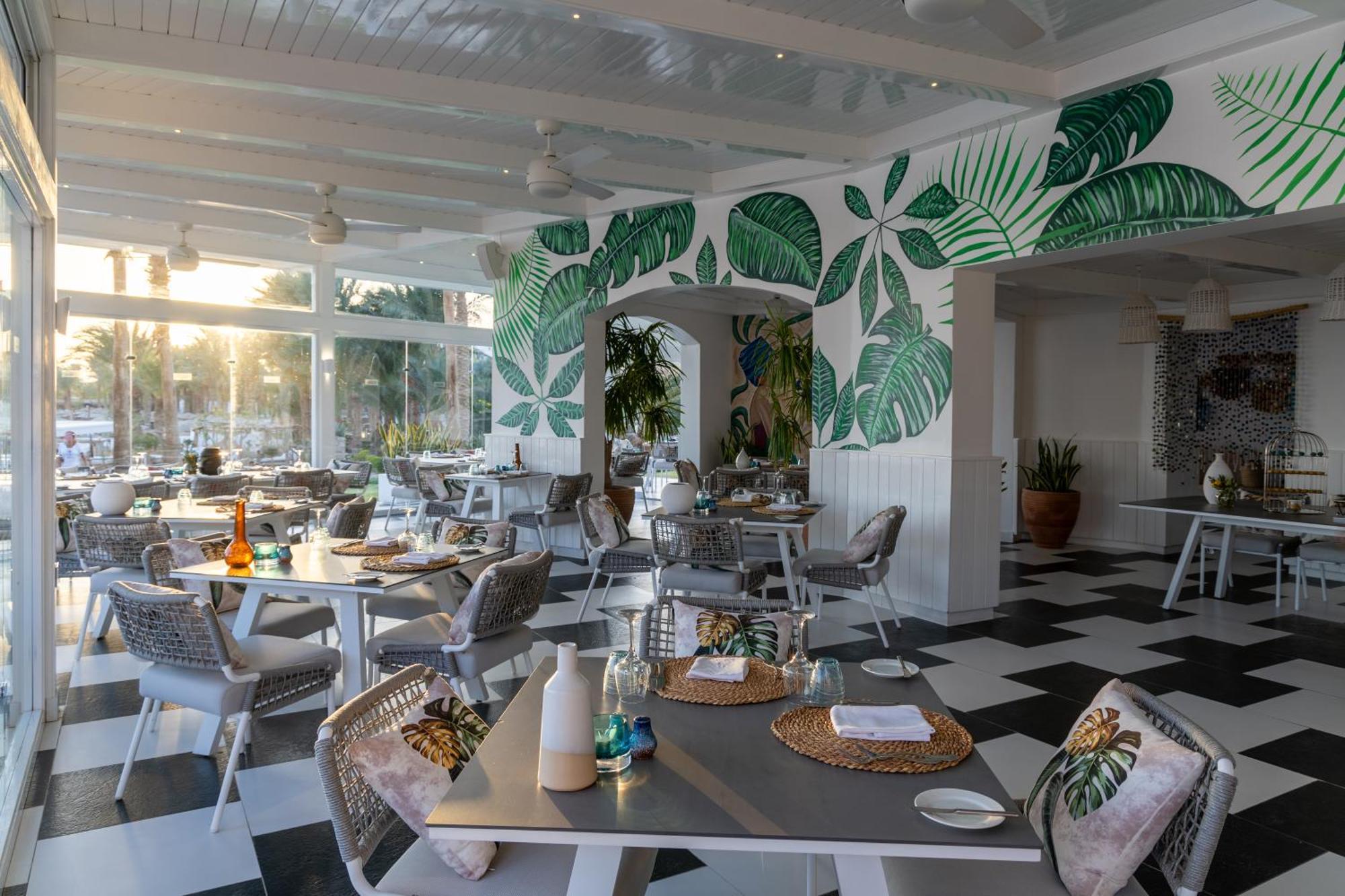 Arabesque Resort, & Resort